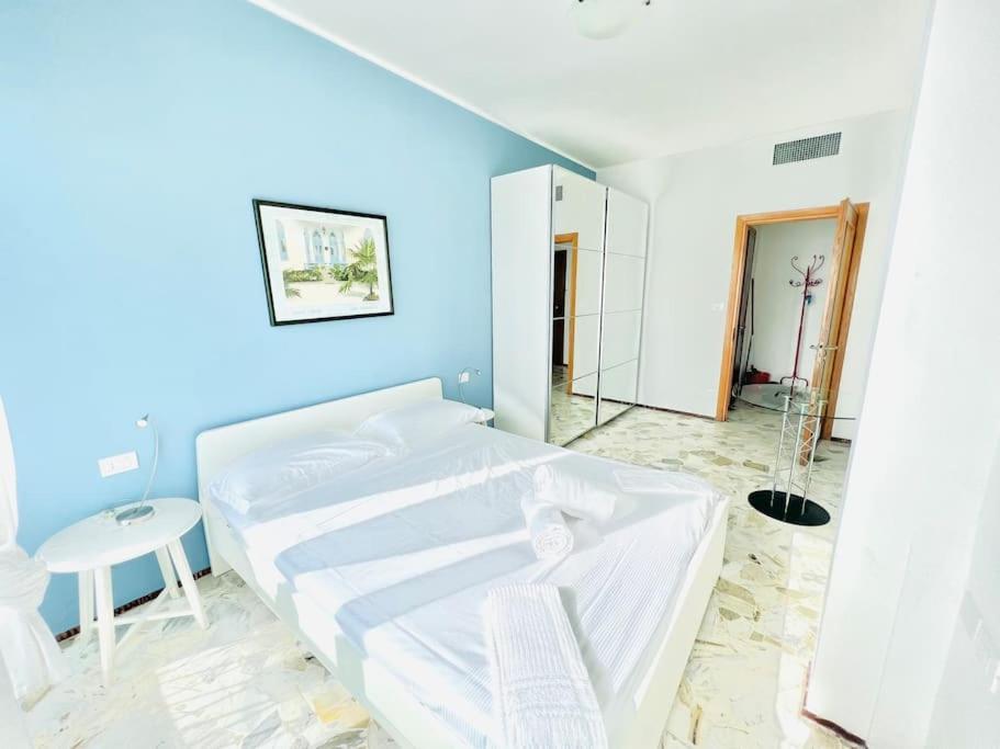 Suite Sunset 18 - Fronte Mare סנרמו מראה חיצוני תמונה